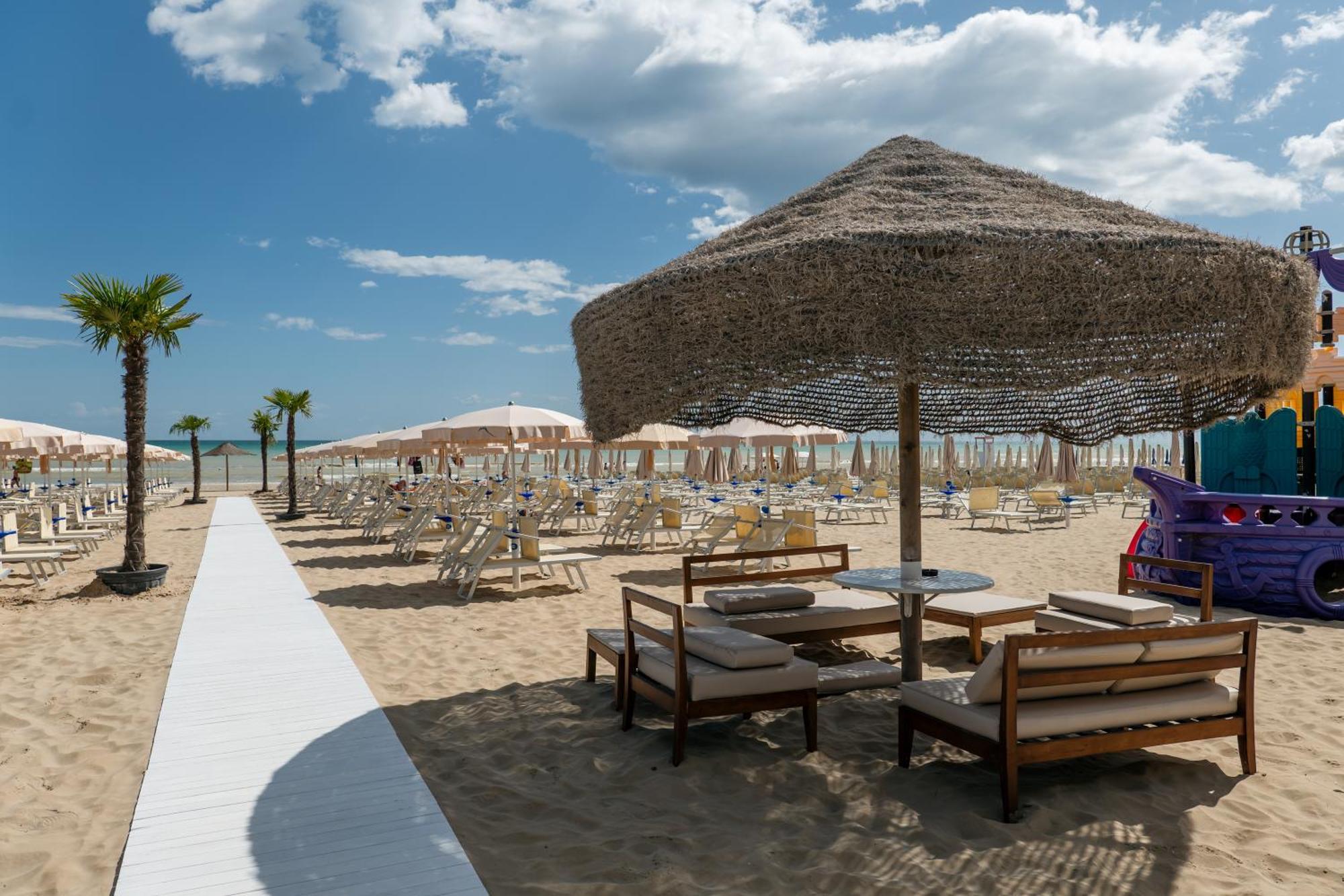 Hotel Continental Senigallia Exterior foto